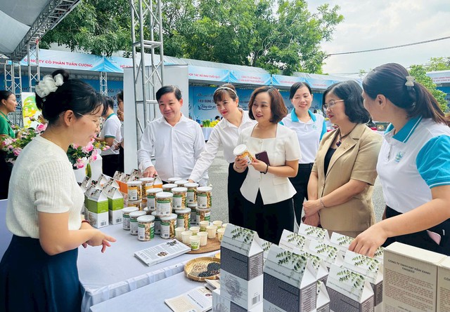 Đẩy mạnh truyền thông 'Phụ nữ Thủ đô tiêu dùng số'- Ảnh 1.