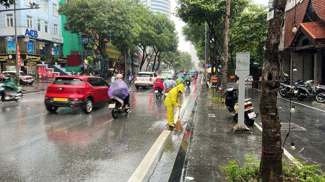 Hà Nội có mưa trên diện rộng, không ghi nhận điểm ngập úng- Ảnh 1.