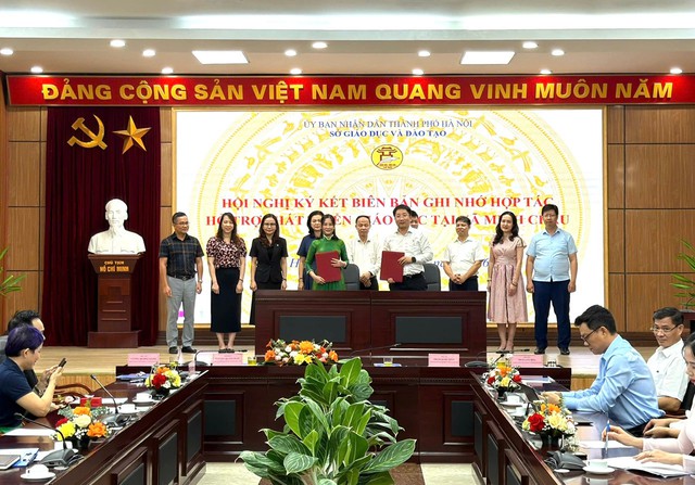 Hợp tác đồng bộ mở ra bước ngoặt giáo dục cho xã đảo Minh Châu- Ảnh 2.