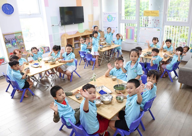 Tái cấu trúc mạng lưới trường học, tạo động lực nâng tầm giáo dục Thủ đô- Ảnh 3.