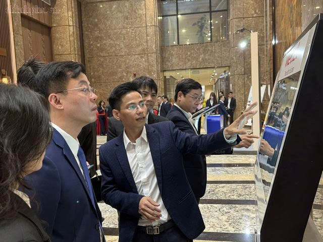 Chương trình phát triển kinh tế số, xã hội số đến năm 2030 sẽ định hình diện mạo mới cho Thủ đô- Ảnh 1.