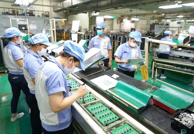 Hà Nội giữ vị thế trung tâm doanh nghiệp và nguồn vốn lớn nhất cả nước- Ảnh 1.