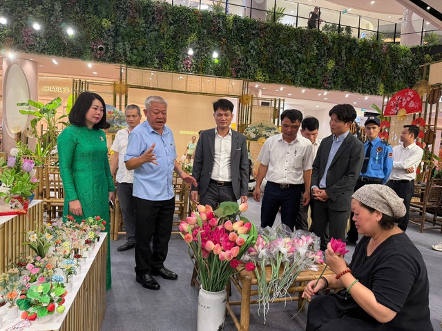 Khai mạc Hội chợ Xúc tiến thương mại nông nghiệp, sản phẩm OCOP 2026- Ảnh 2.