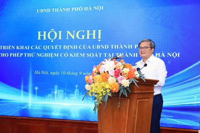 Hà Nội trao quyết định hệ thống giao thông tự hành và chế biến đất hiếm- Ảnh 2.