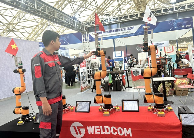 Khai mạc Hội chợ triển lãm quốc tế GREENTECH HANOI 2026- Ảnh 3.