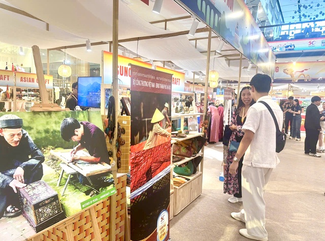 Hà Nội xúc tiến thương mại, kết nối doanh nghiệp tại Thái Lan- Ảnh 1.