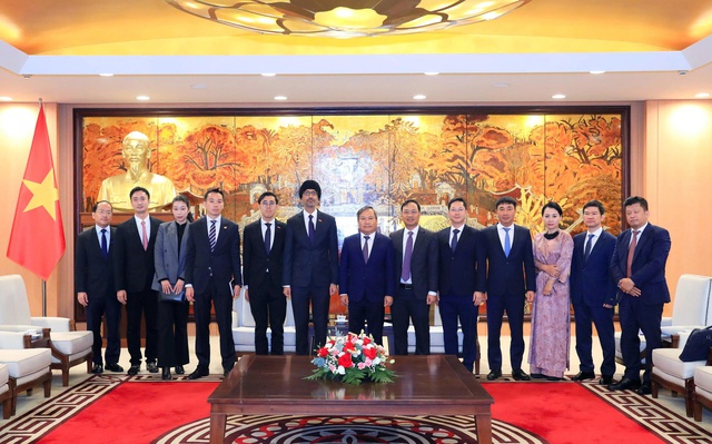 Hà Nội thúc đẩy hợp tác với Singapore về quy hoạch, đổi mới sáng tạo và đô thị thông minh- Ảnh 2.