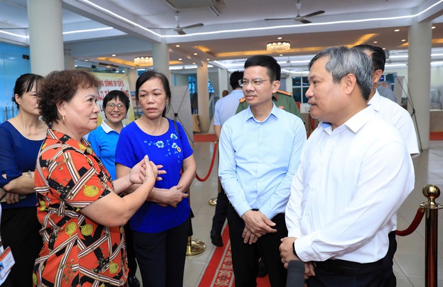 Chủ tịch TP. Hà Nội kiểm tra thực địa các công trình, dự án đầu tư hạ tầng quan trọng của Thủ đô- Ảnh 3.