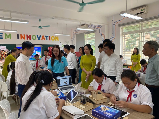 Hà Nội hỗ trợ, ươm mầm tư duy đổi mới sáng tạo từ trường học- Ảnh 1.