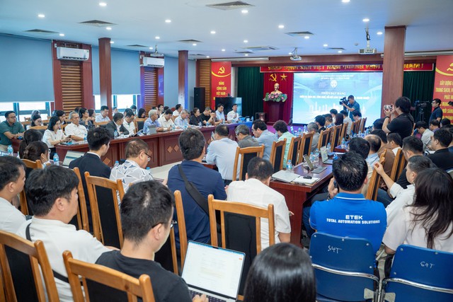 Hà Nội đặt hàng nhiệm vụ khoa học, tháo gỡ điểm nghẽn giữa nghiên cứu và thực tế- Ảnh 2.