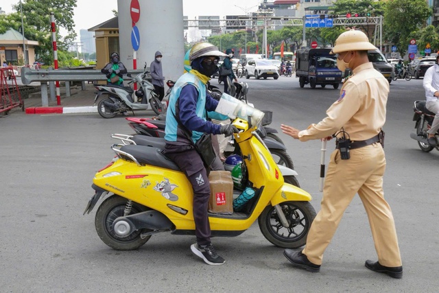 Hà Nội: Xử lý hơn 8.400 trường hợp vi phạm giao thông trong 1 tuần- Ảnh 1.