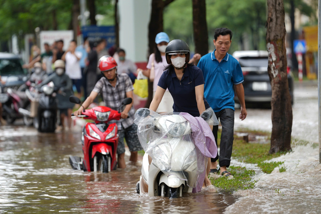 Ch&iacute;nh thức ra mắt mini app "Bản đồ mưa ngập" tr&ecirc;n iHanoi - Ảnh 7.