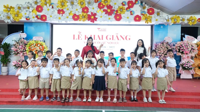 Tiếng trống khai trường trên khắp Thủ đô - Khát vọng đổi mới và nâng cao chất lượng dạy, học- Ảnh 14.