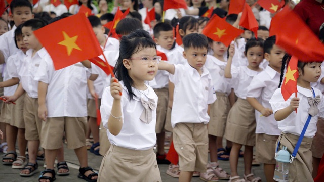 Ngành giáo dục Thủ đô hân hoan bước vào năm học mới- Ảnh 13.