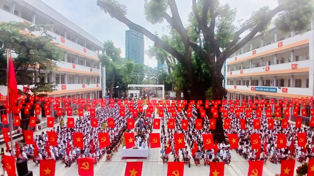 Ngành giáo dục Thủ đô hân hoan bước vào năm học mới- Ảnh 7.