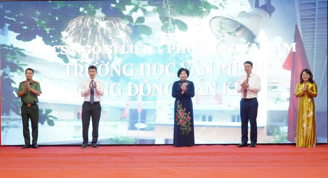Ngành giáo dục Thủ đô hân hoan bước vào năm học mới- Ảnh 12.