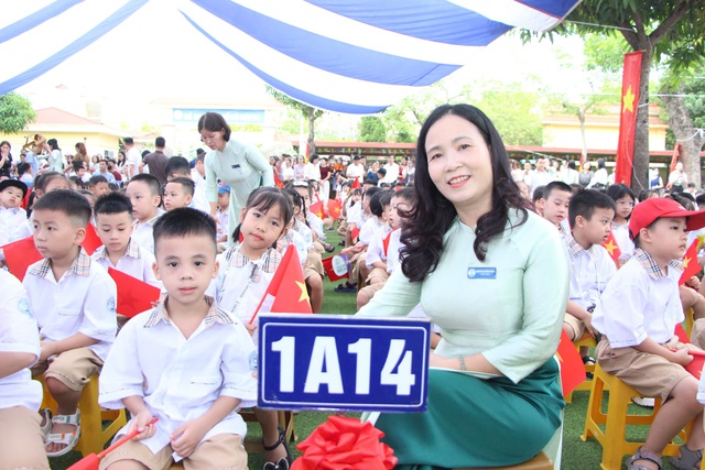 Ngành giáo dục Thủ đô hân hoan bước vào năm học mới- Ảnh 14.