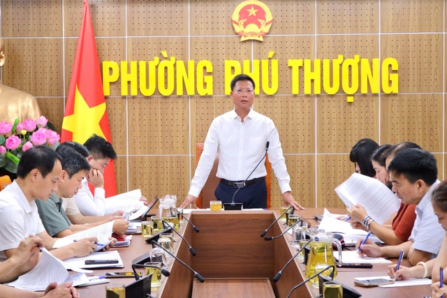 Phường Phú Thượng tổ chức 5 điểm lấy ý kiến người dân về Quy hoạch phân khu đô thị sông Hồng- Ảnh 1.