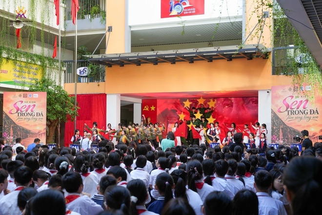 Triển lãm ảnh 'Sen trong đá: Tâm sáng, lòng son'- Ảnh 4.