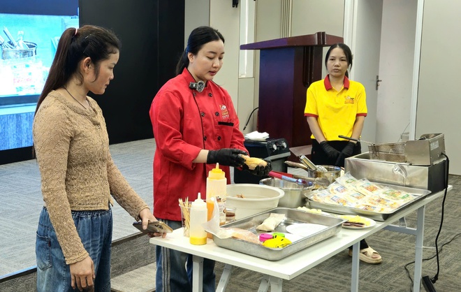 Tiếp tục tập huấn chuyển đổi buôn bán, giết mổ chó, mèo sang sinh kế bền vững- Ảnh 1.