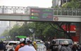 Ha Noi deploys 36 electronic traffic message boards providing real-time traffic updates