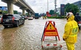 Hà Nội tăng tốc, quyết liệt xử lý dứt điểm các 'điểm nghẽn' úng ngập đô thị