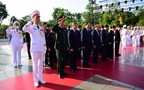 State and Ha Noi leaders commemorate Heroes and Martyrs
