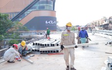 Cầu vượt nút giao Chùa Bộc - Phạm Ngọc Thạch dự kiến thông xe cuối tháng 6