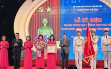 Trường THPT Kim Li&#234;n đ&#243;n nhận Hu&#226;n chương Lao động hạng Nhất