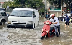 Khắc phục tình trạng ngập úng do mưa lớn tại khu vực phía Tây Hà Nội