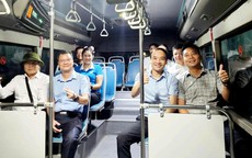 H&#224; Nội vận h&#224;nh tuyến bu&#253;t kết nối tới x&#227; đảo duy nhất của Thủ đ&#244;