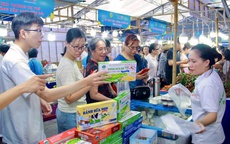 Tăng tốc phát triển chương trình OCOP và du lịch nông thôn bền vững