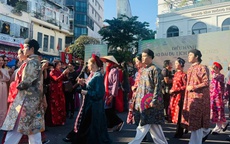 Hơn 1.000 người tham gia Diễu h&#224;nh &#193;o d&#224;i Du lịch H&#224; Nội 2025