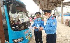 H&#224; Nội kiểm tra hoạt động kinh doanh vận tải h&#224;nh kh&#225;ch bằng xe &#244; t&#244;