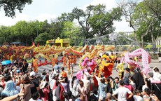 H&#224; Nội: Thương mại, dịch vụ bứt ph&#225; nhờ chuỗi khuyến mại cuối năm