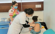 Tăng cường các biện pháp phòng chống sởi với nhóm có nguy cơ cao
