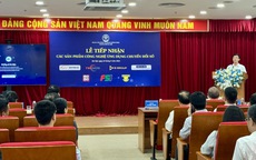 Trung tâm Phục vụ hành chính công tiếp nhận sản phẩm công nghệ ứng dụng chuyển đổi số