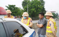 Tăng cường kiểm tra, xử l&#253; xe chở h&#224;ng qu&#225; tải