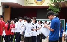 H&#224; Nội c&#244;ng bố đề thi, đ&#225;p &#225;n c&#225;c m&#244;n kỳ thi v&#224;o lớp 10