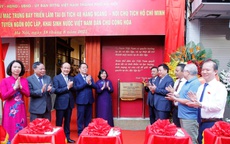 Hà Nội gắn biển công trình và trưng bày triển lãm tại di tích lịch sử 48 Hàng Ngang