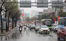 Sau kỳ nghỉ Tết kéo dài, Thủ đô nhộn nhịp đón dòng người quay trở lại