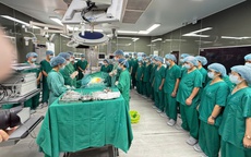 Món quà cuối cùng của người cha thắp sáng 3 cuộc đời