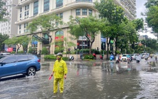 Hà Nội: Các điểm ngập rút nhanh, tiếp tục cảnh báo mưa lớn