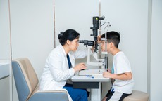 Xây mô hình chăm sóc mắt cho trẻ theo định hướng quốc tế