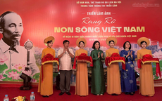 Hơn 100 bức ảnh tư liệu tại Triển lãm ảnh 'Rạng rỡ non sông Việt Nam'