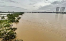 Khẩn trương cảnh báo người dân sau lệnh mở cửa xả đáy hồ Hòa Bình