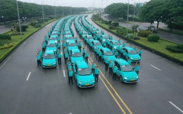 First electric taxi service makes debut