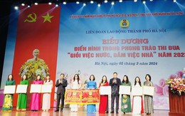 Ha Noi honored outstanding female officials