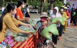 Ha Noi launches “Month for the Poor 2025” to support disadvantaged residents
