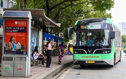 HN implements AI in public transport system